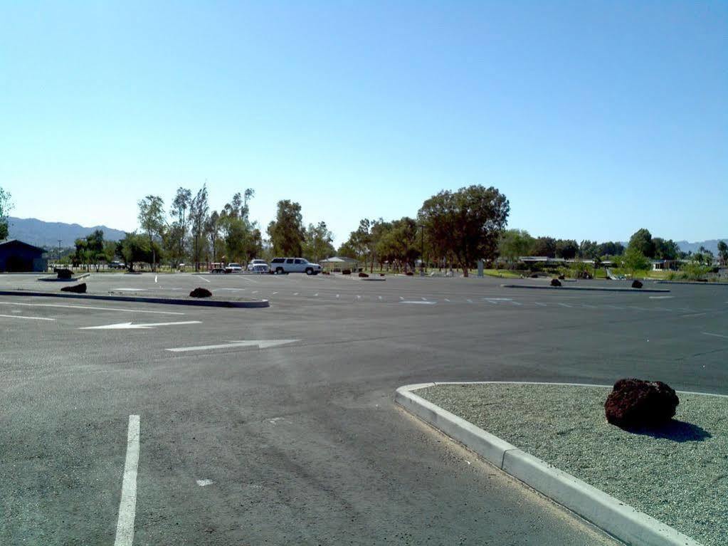 Motel Desert Mirage & Suites